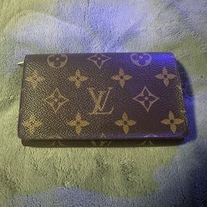 AUTHENTIC Louis Vuitton Monogram Wallet